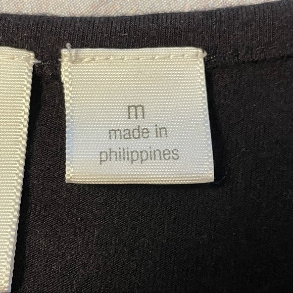 ✅HOST Pick✅ Apt. 9 Stretch Top, Medium - Picture 5 of 9